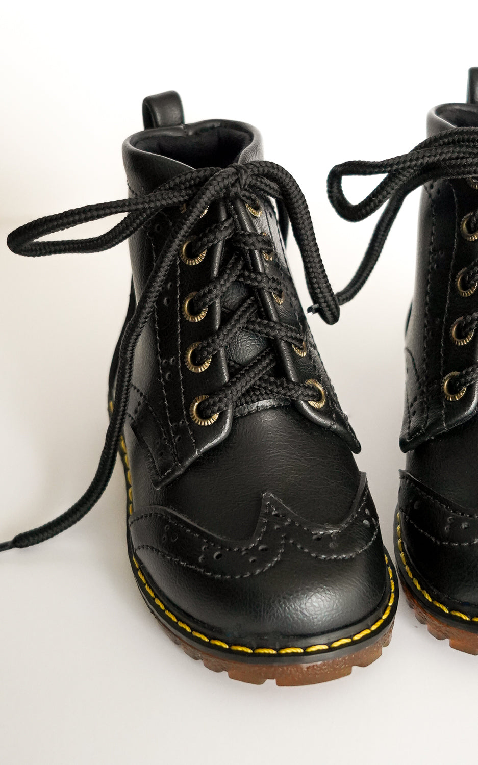 BOTAS MAXIMO NEGRAS