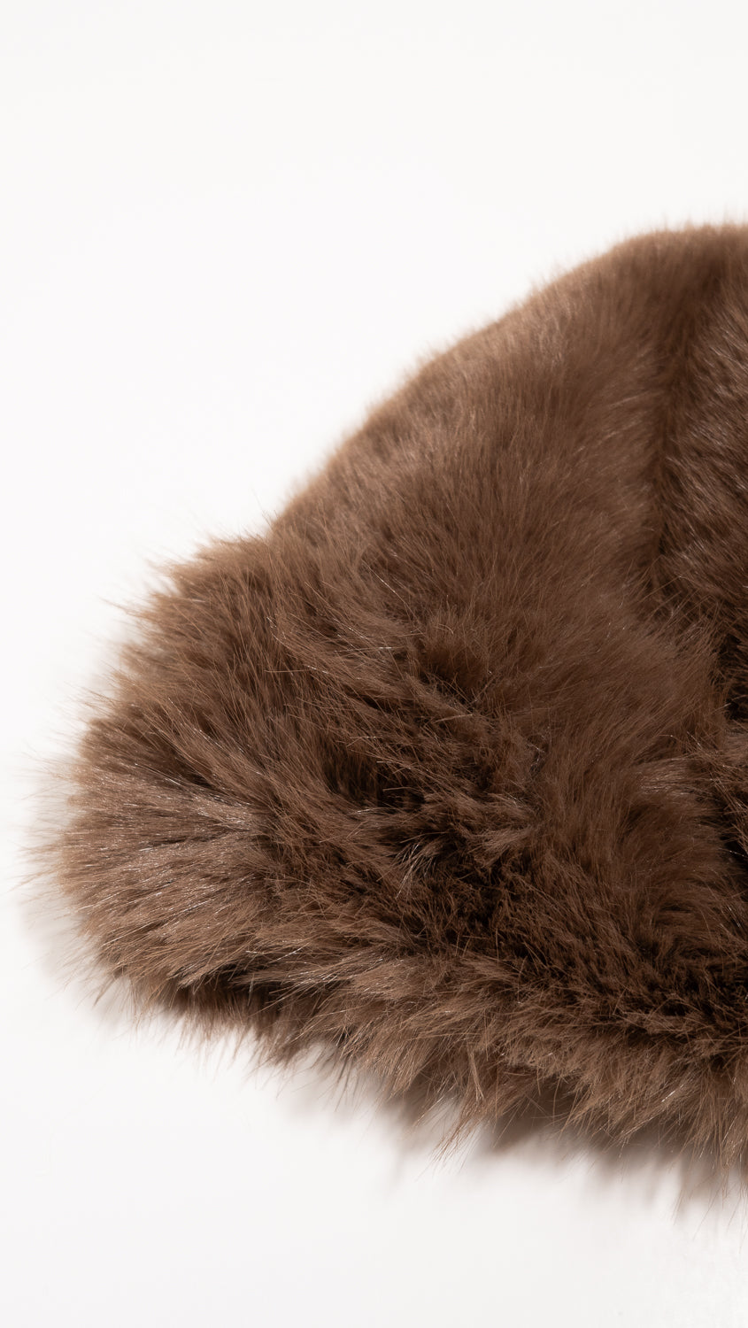 FLUFFY HAT CAFÉ