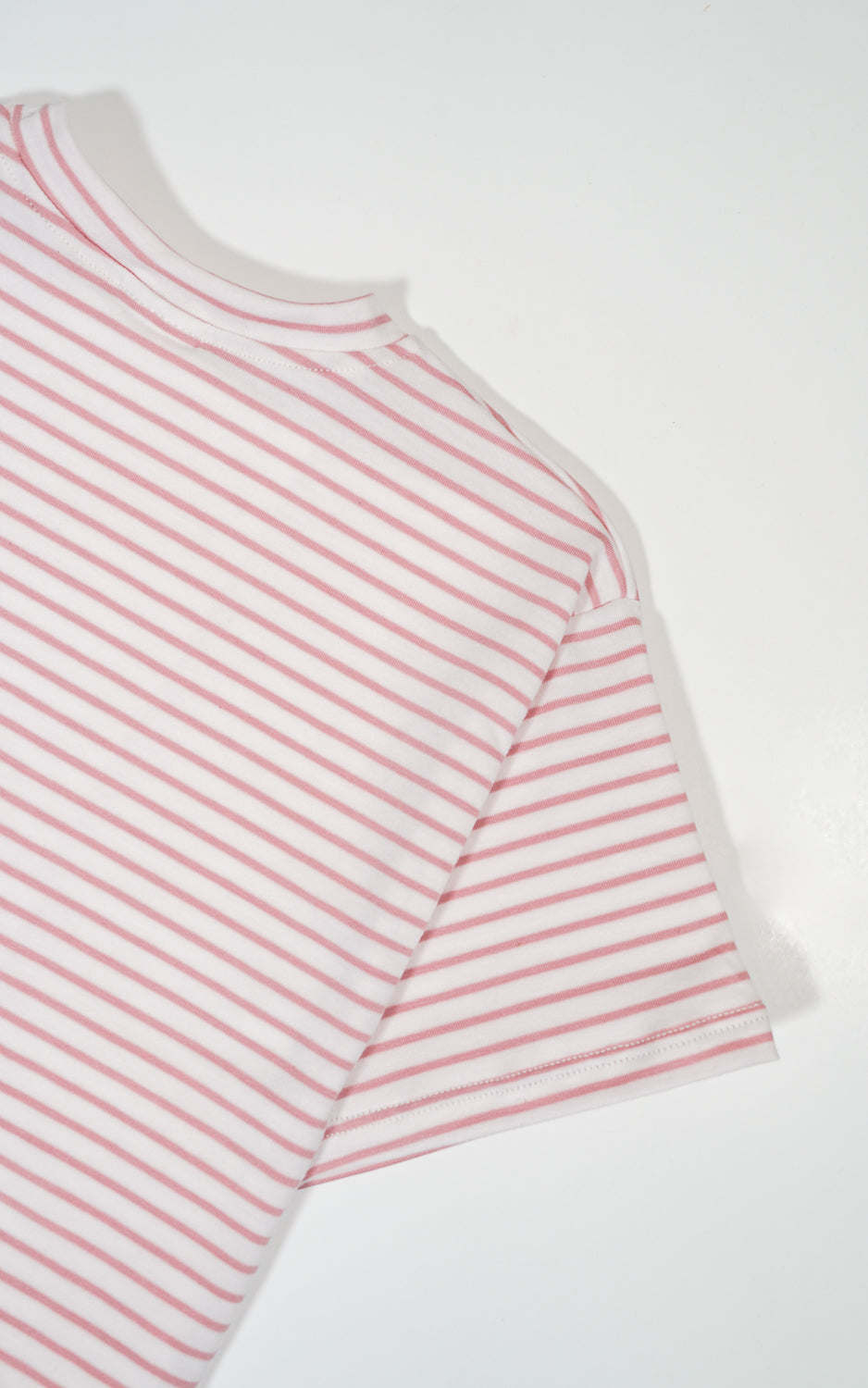 CAMISETA  RAYAS BLANCA Y ROSA