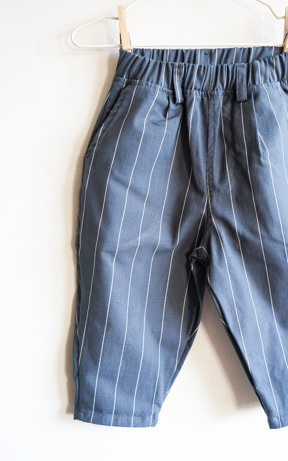 PANTALON BALLOON RAYAS AZUL