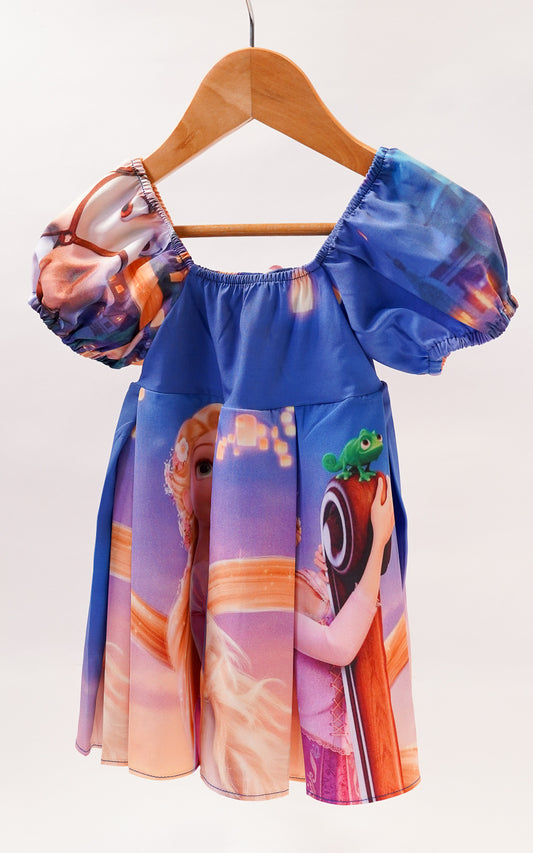 VESTIDO RAPUNZEL