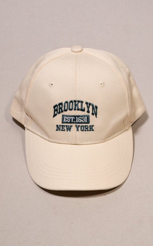 GORRA BROOKLYN MARFIL