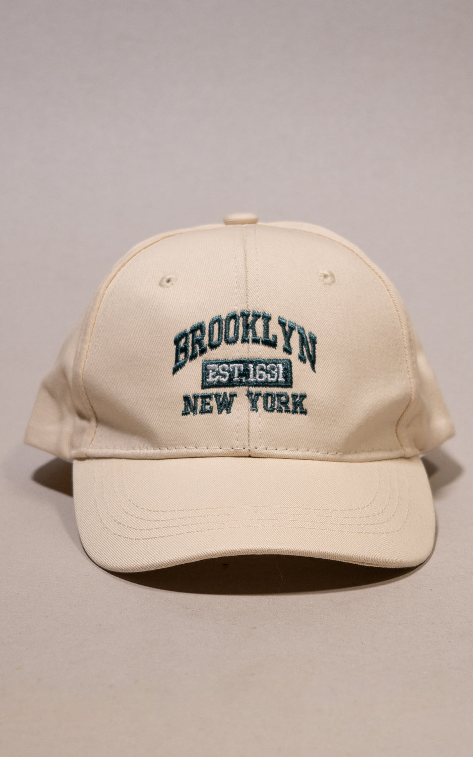 GORRA BROOKLYN MARFIL