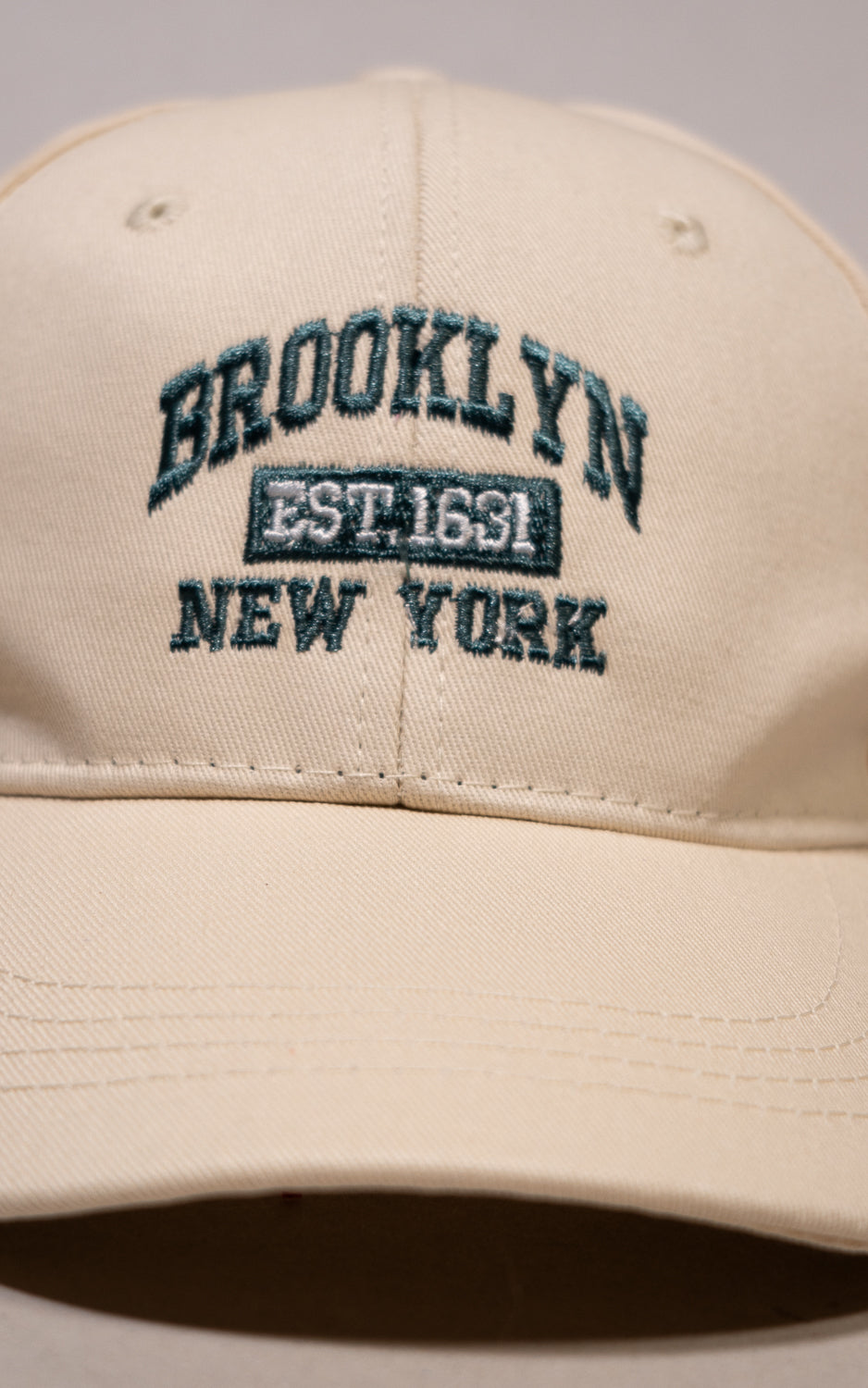 GORRA BROOKLYN MARFIL