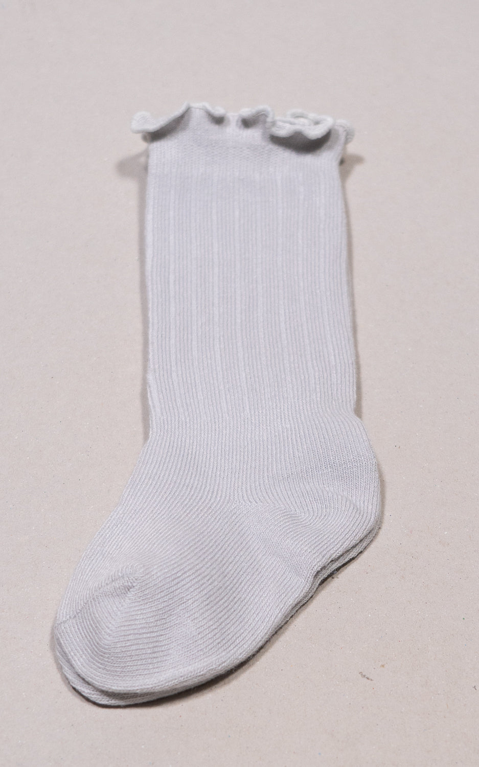 MEDIAS RIZADA GRIS