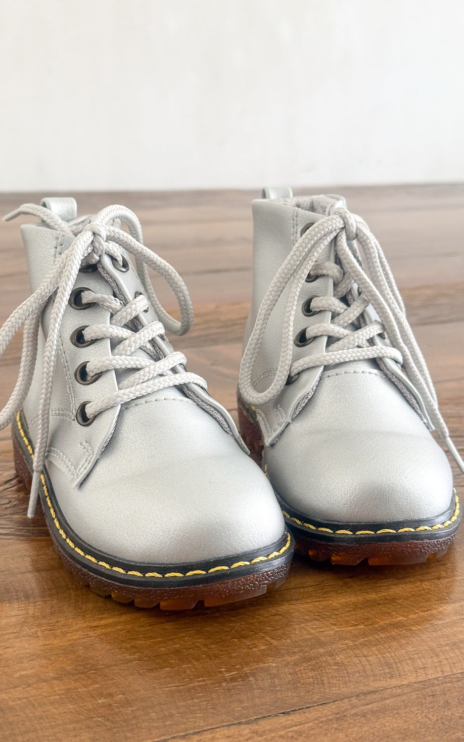 BOTAS RUDAS PLATA