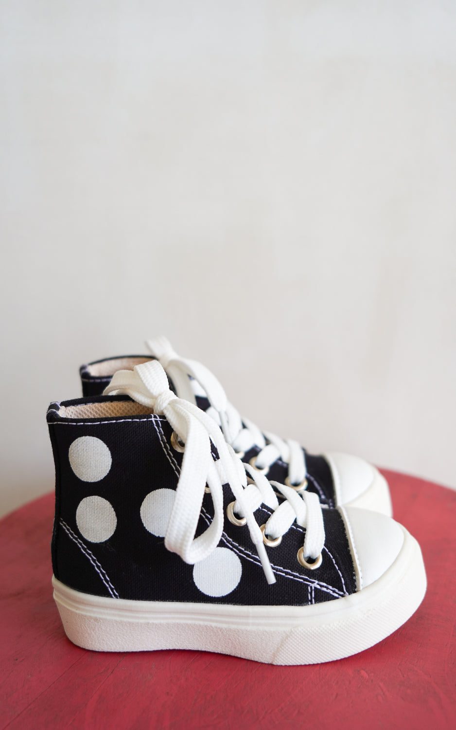TENIS LUNARES