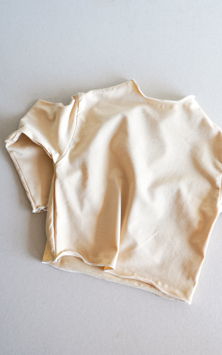 CAMISETA CEKINE AMARILLA